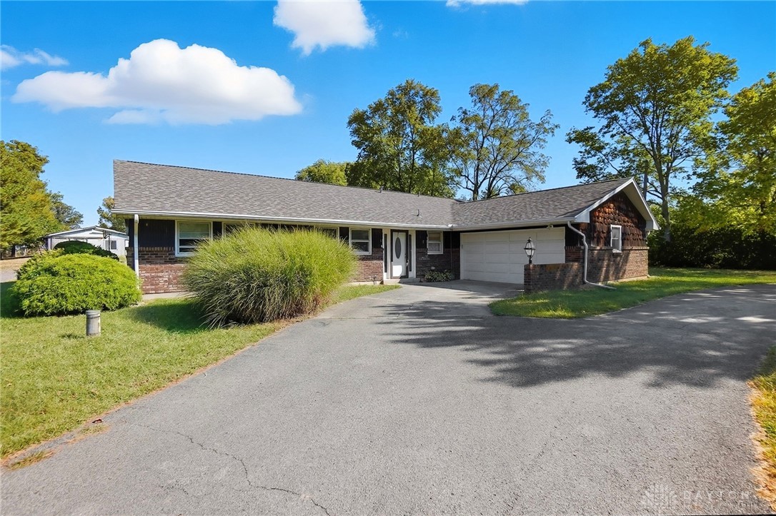 6445 Heffner Road