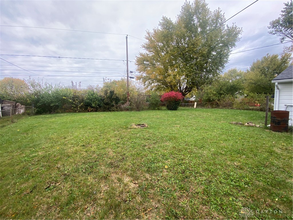 419 E Carpenter Drive
