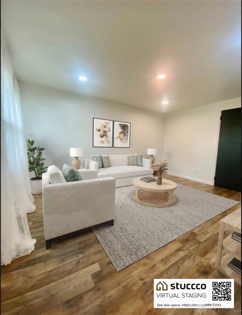 419 E Carpenter Drive