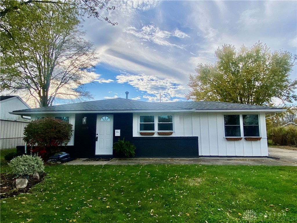 419 E Carpenter Drive