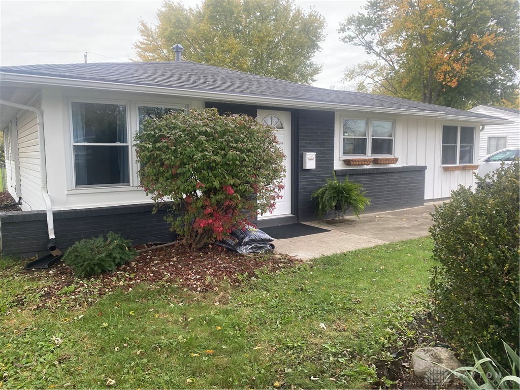 419 E Carpenter Drive