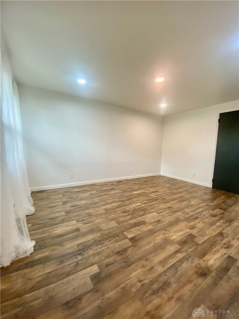 419 E Carpenter Drive