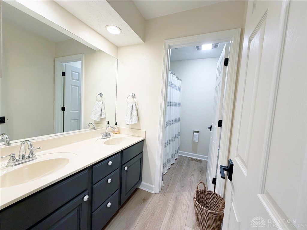 111 Denwood Trail
