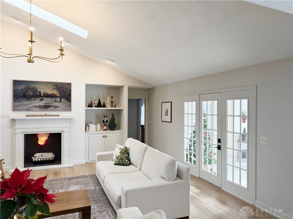 111 Denwood Trail