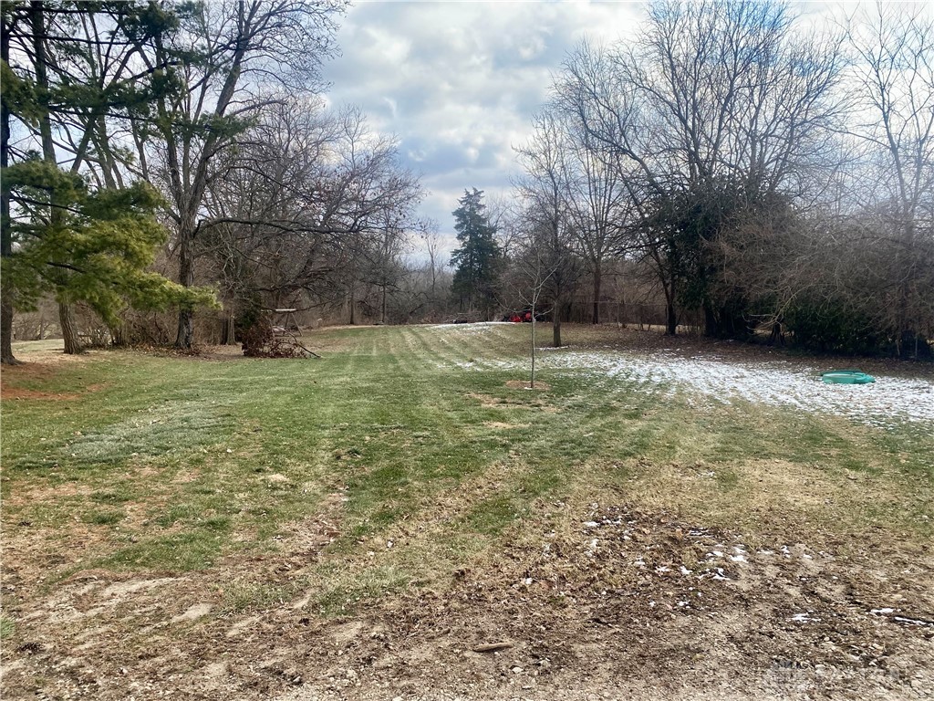 7415 S County Road 25a