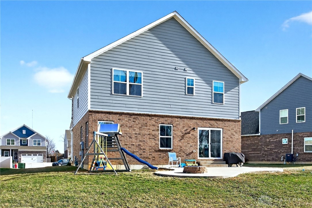 9479 Whispering Stream Court