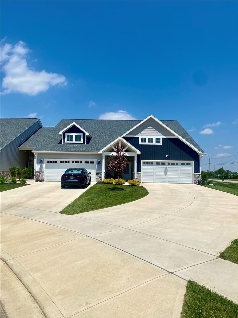 816 Brookwood Circle