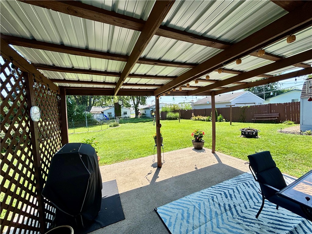 303 Pinewood Avenue