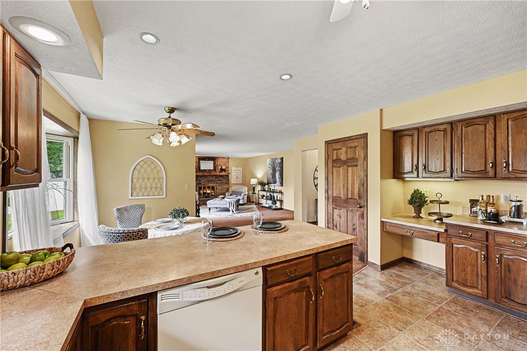 2390 Rockingham Drive