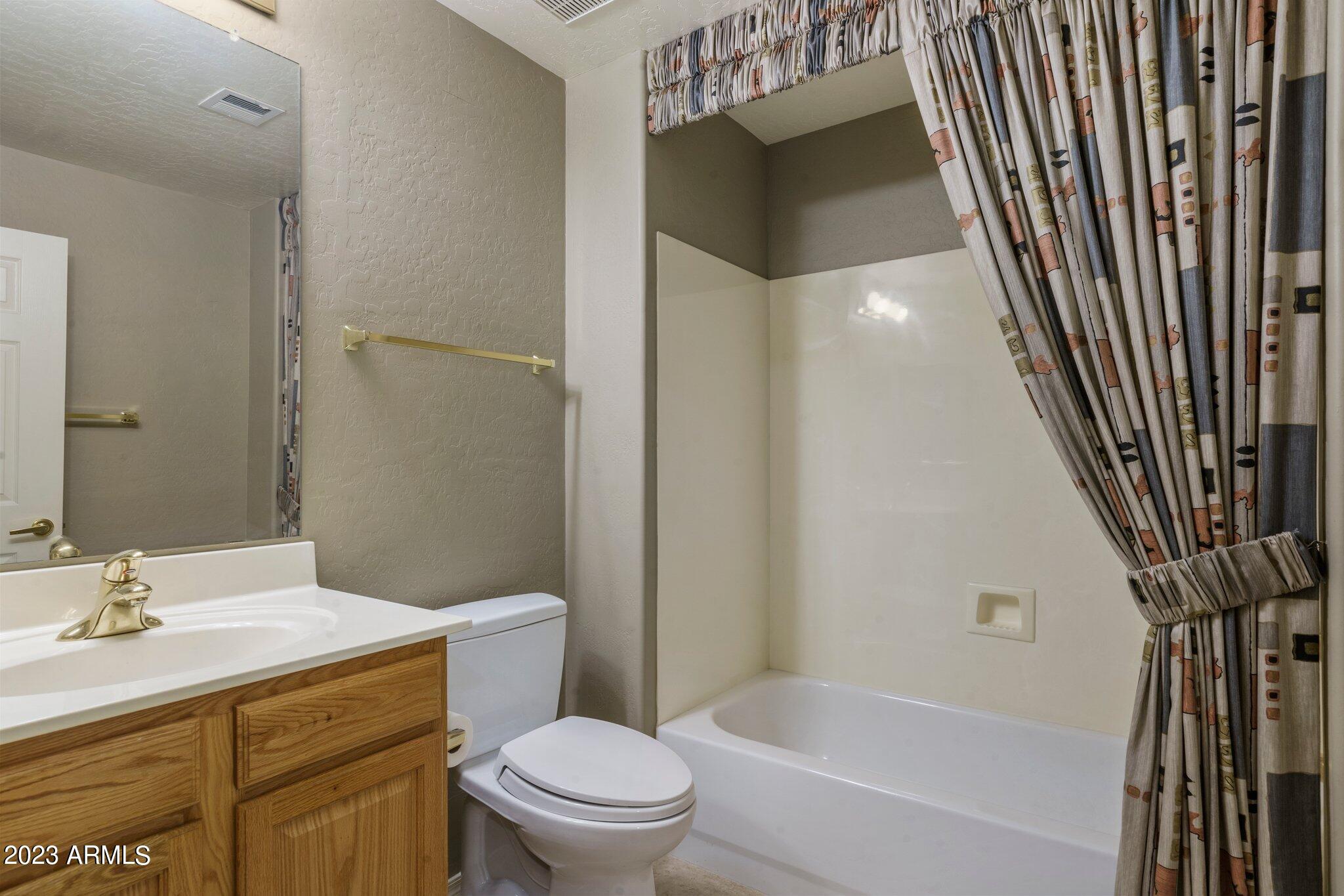 19700 N 76TH Street Unit: 1083