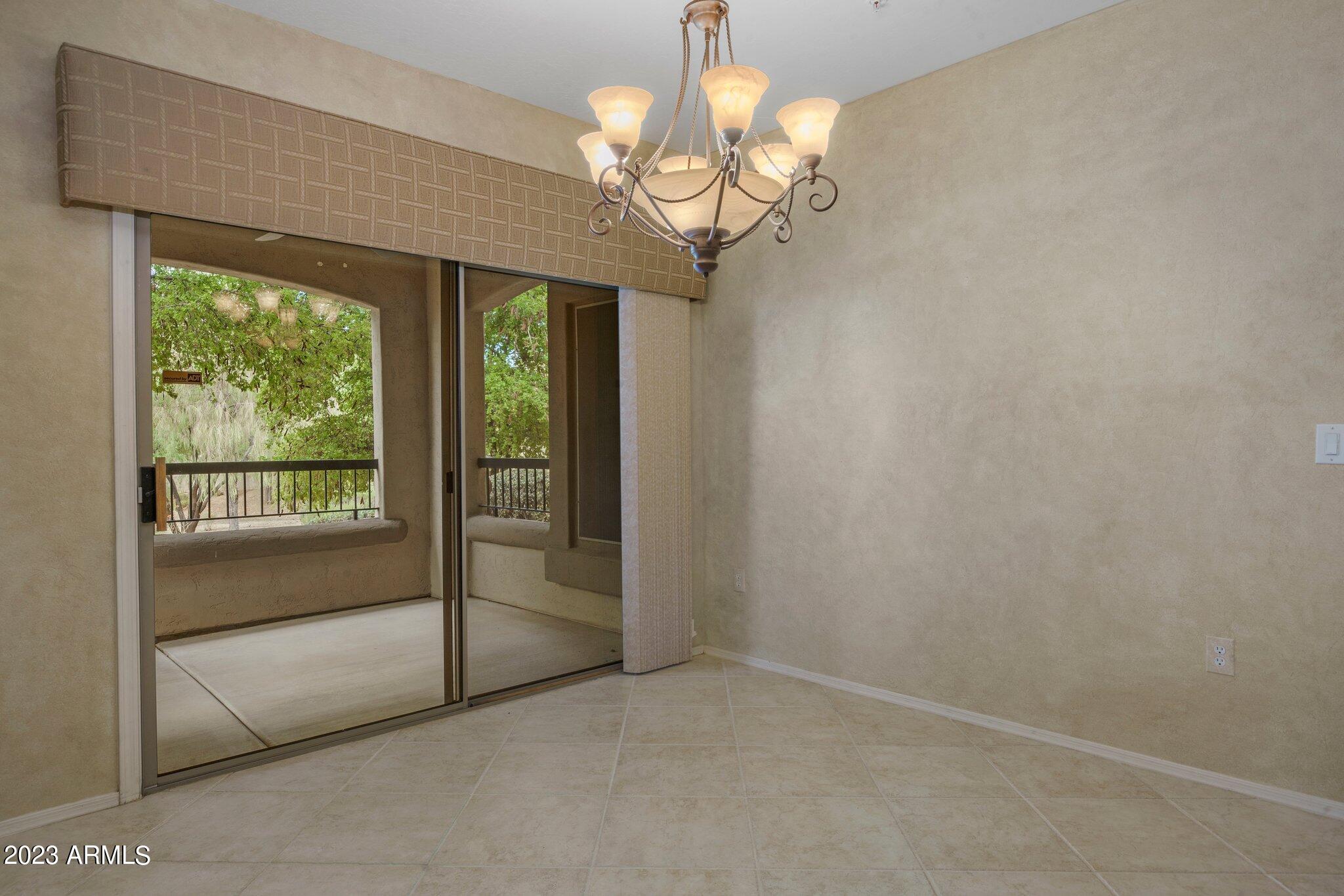 19700 N 76TH Street Unit: 1083