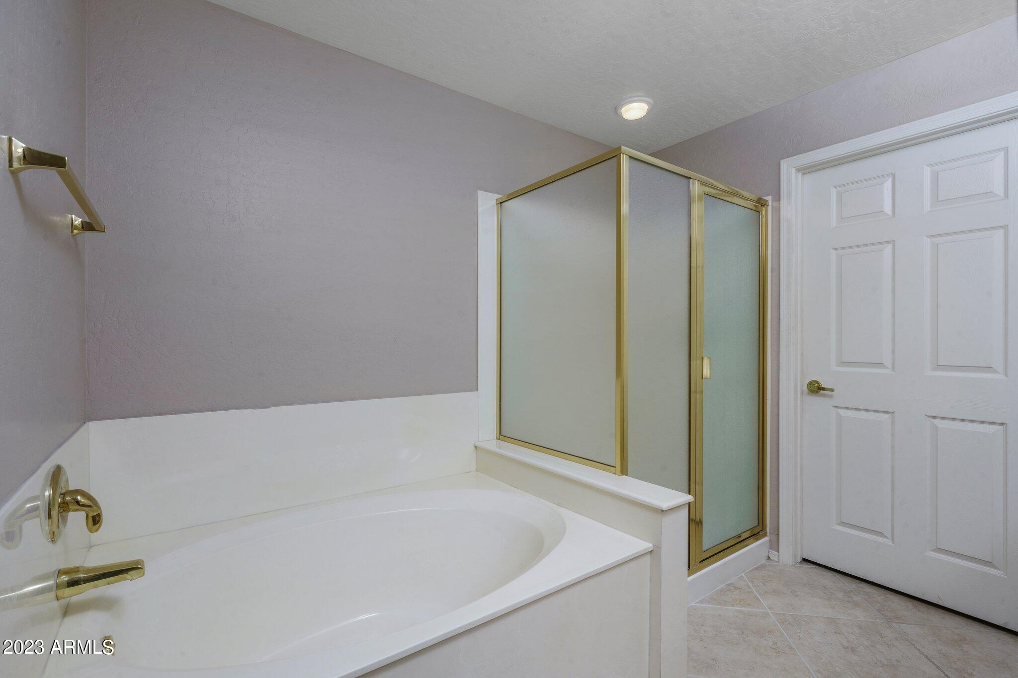 19700 N 76TH Street Unit: 1083