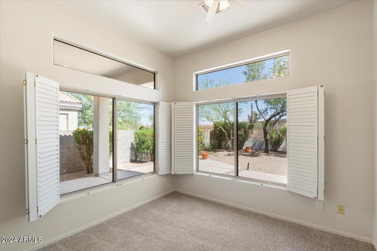 8912 E CONQUISTADORES Drive