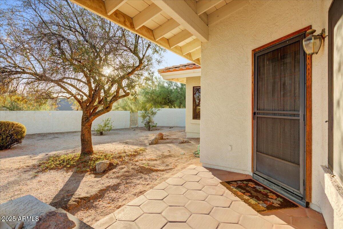 8139 E SANDS Drive