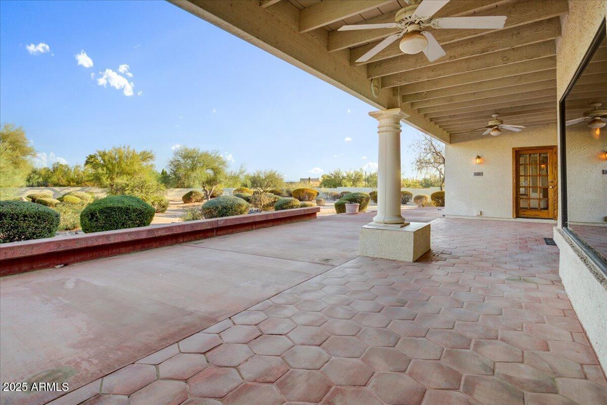 8139 E SANDS Drive