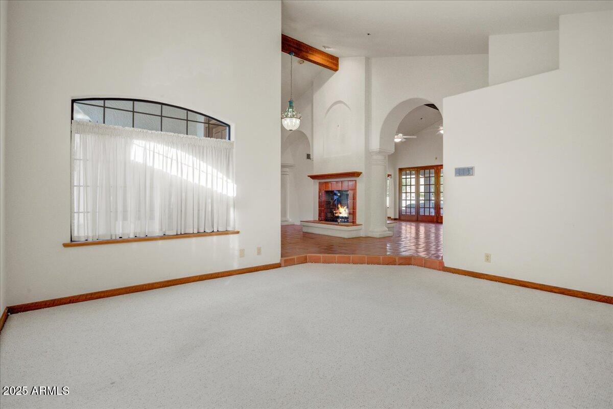 8139 E SANDS Drive