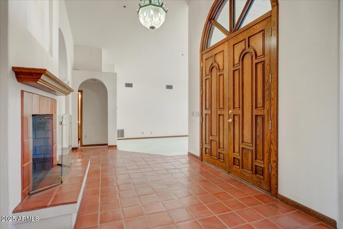 8139 E SANDS Drive