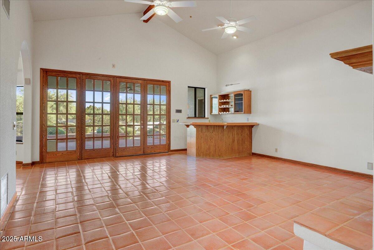 8139 E SANDS Drive