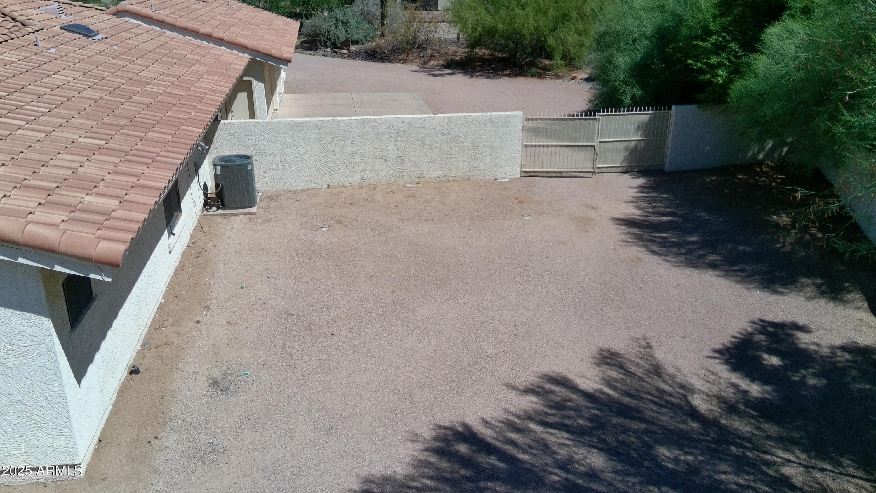 8139 E SANDS Drive