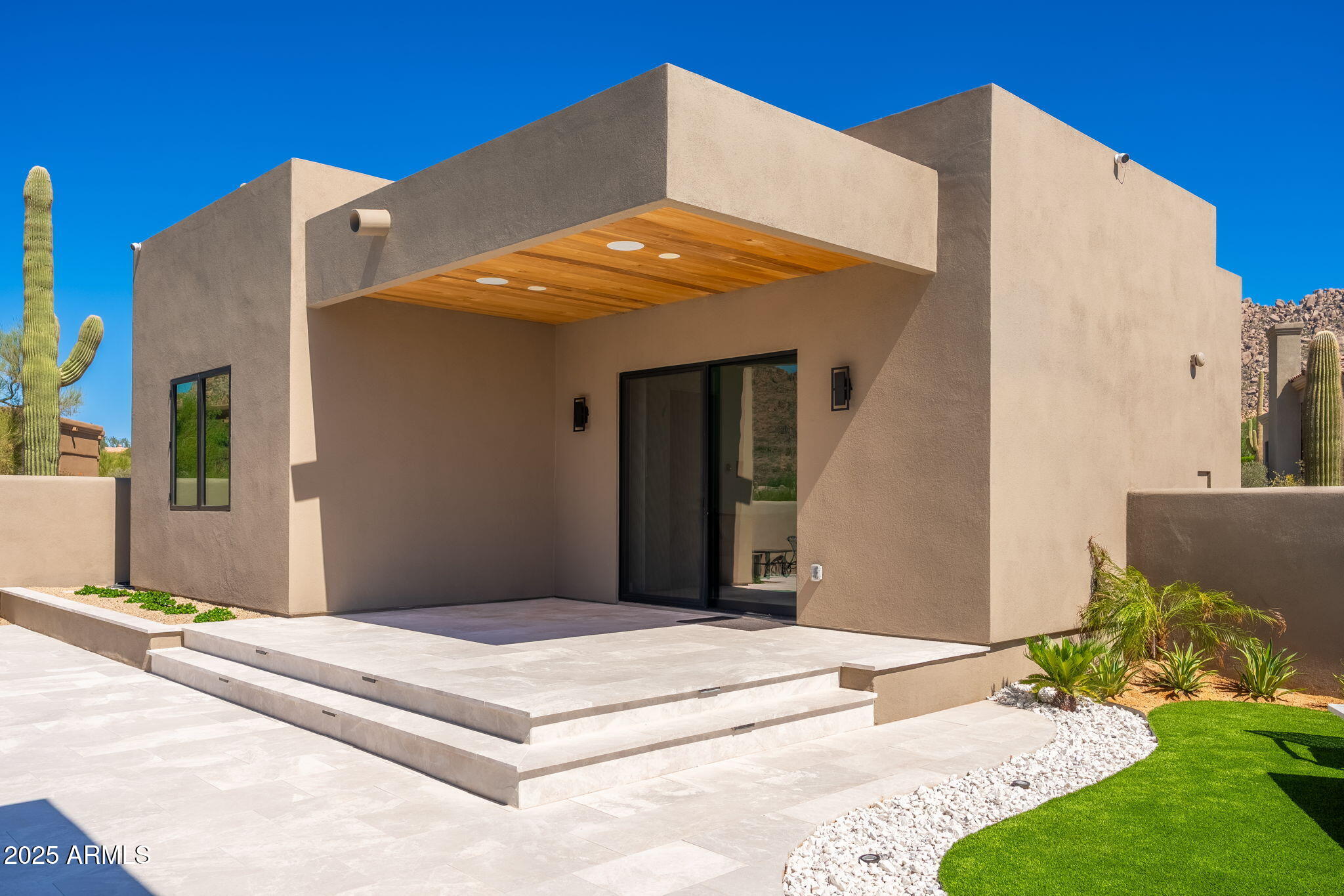 10160 E SADDLE HORN Trail
