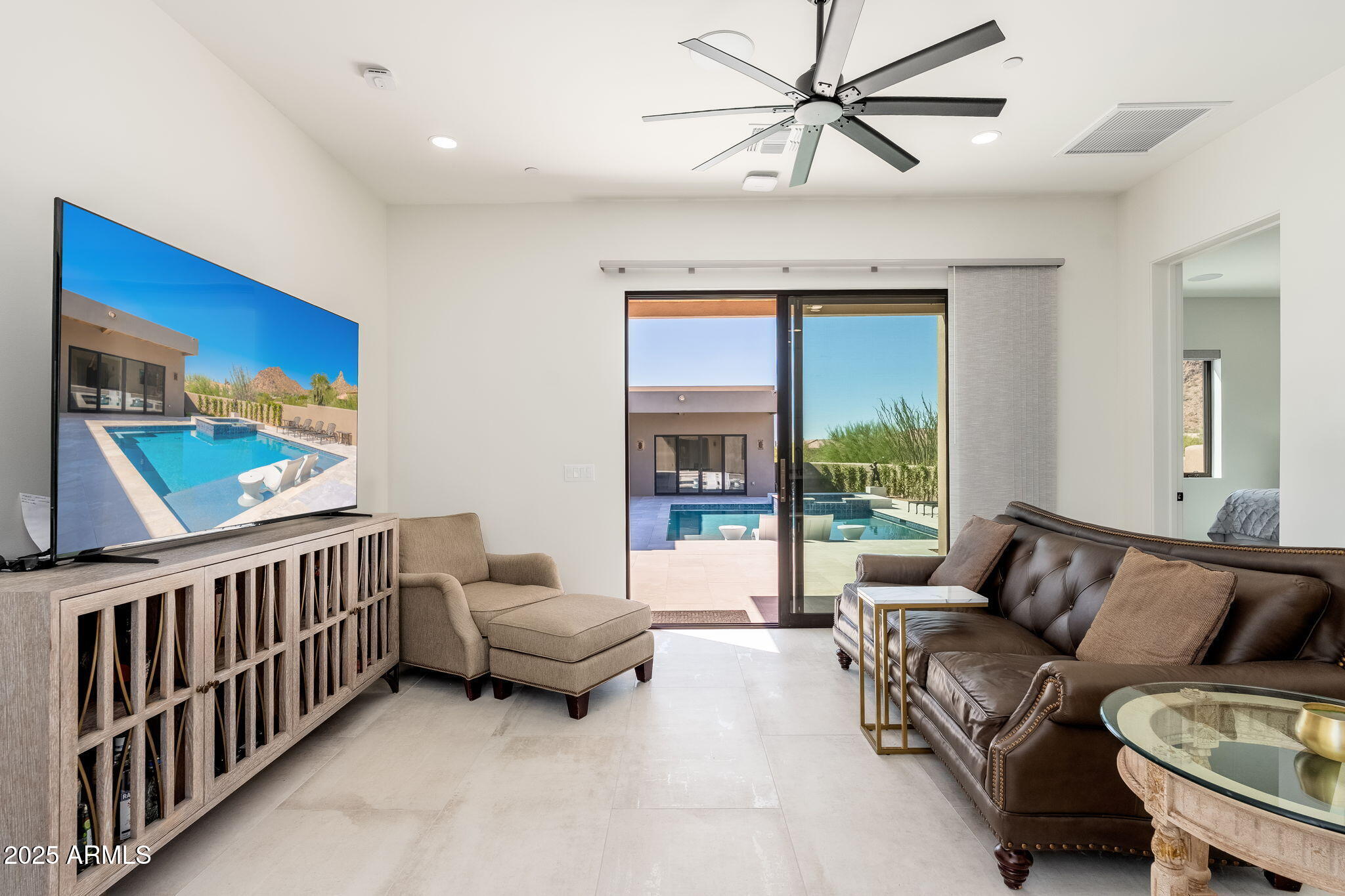 10160 E SADDLE HORN Trail