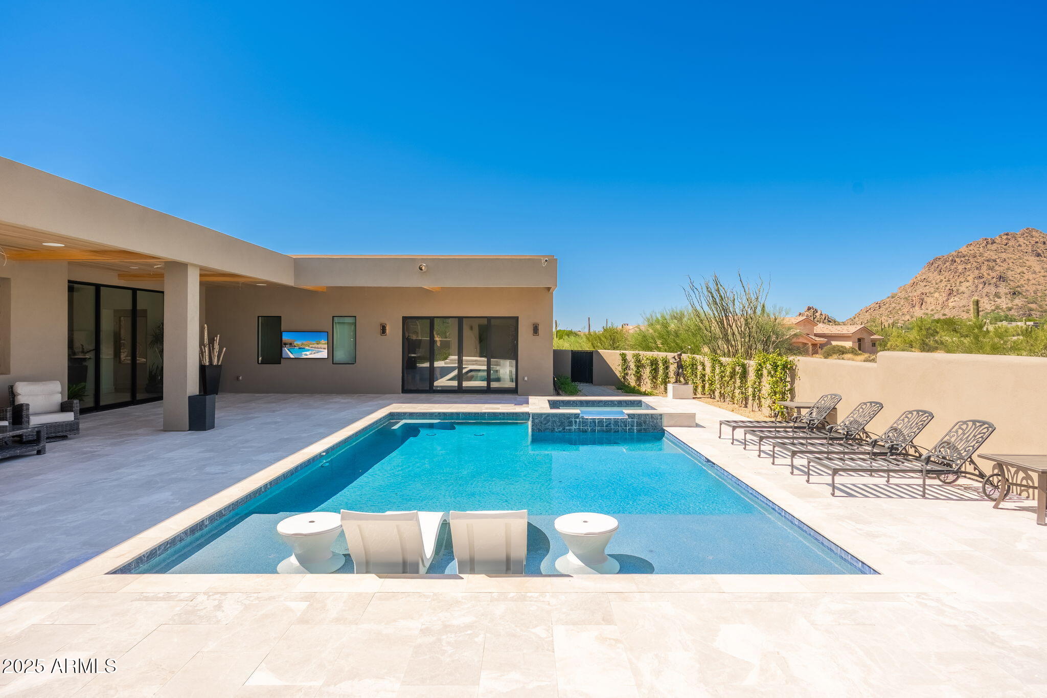 10160 E SADDLE HORN Trail