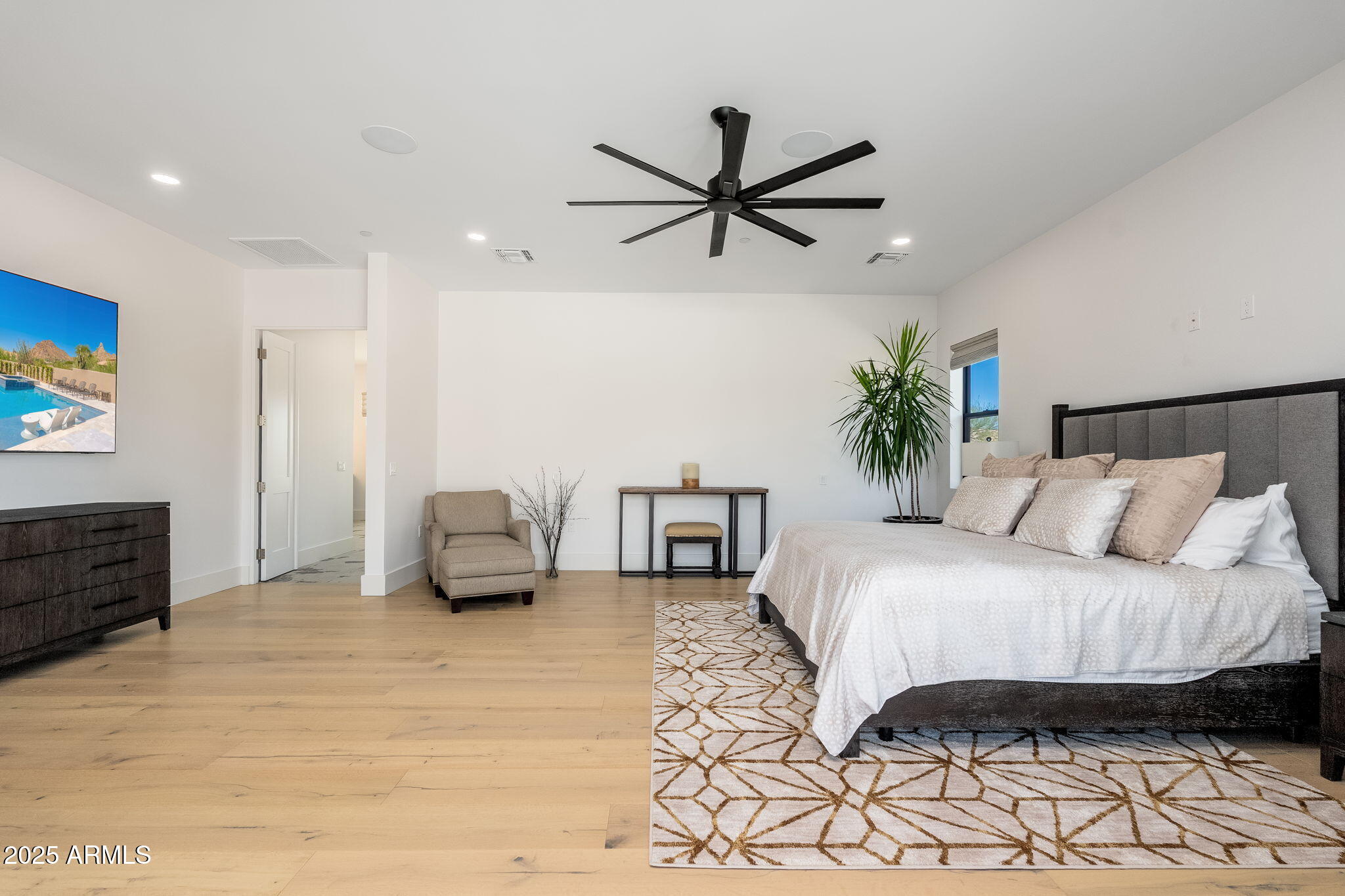 10160 E SADDLE HORN Trail