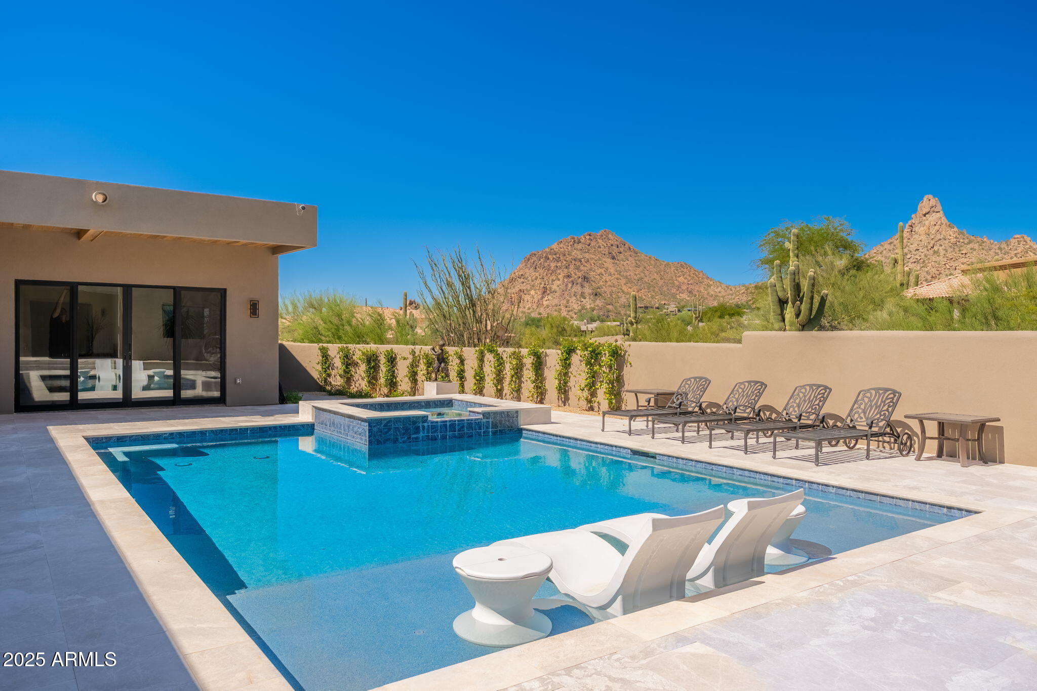 10160 E SADDLE HORN Trail