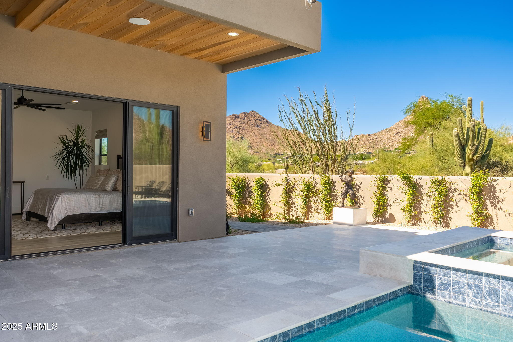 10160 E SADDLE HORN Trail