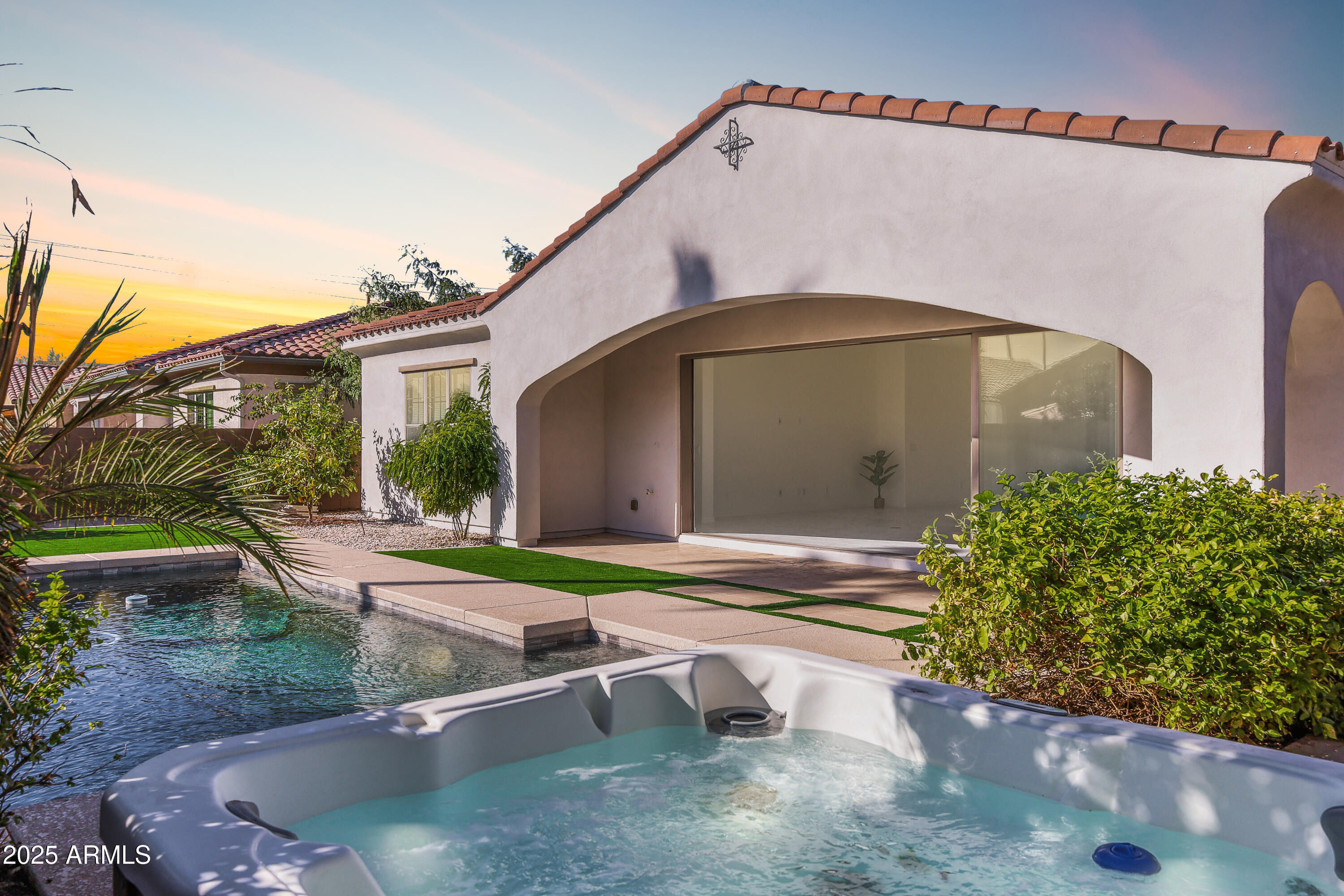 1555 W Sea Fog Drive