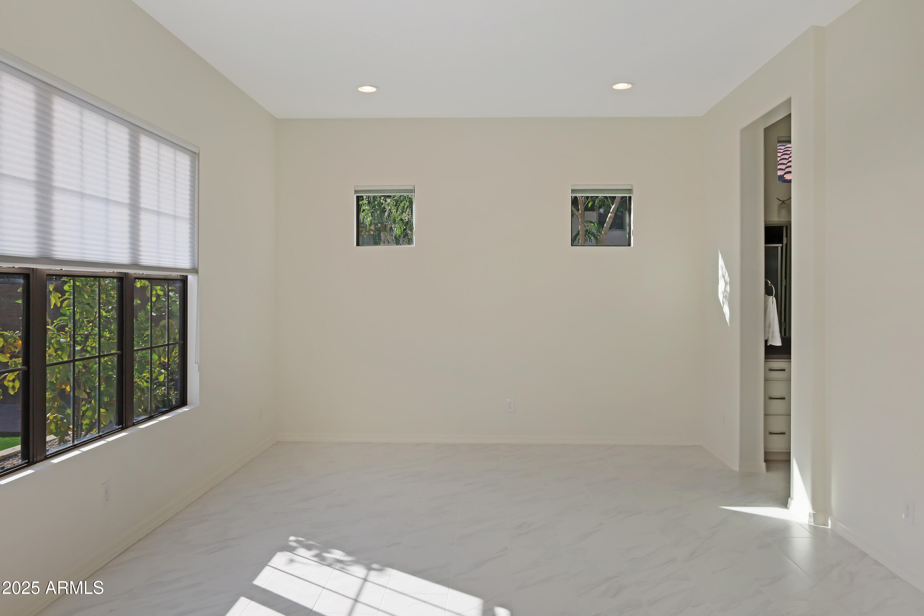 1555 W Sea Fog Drive