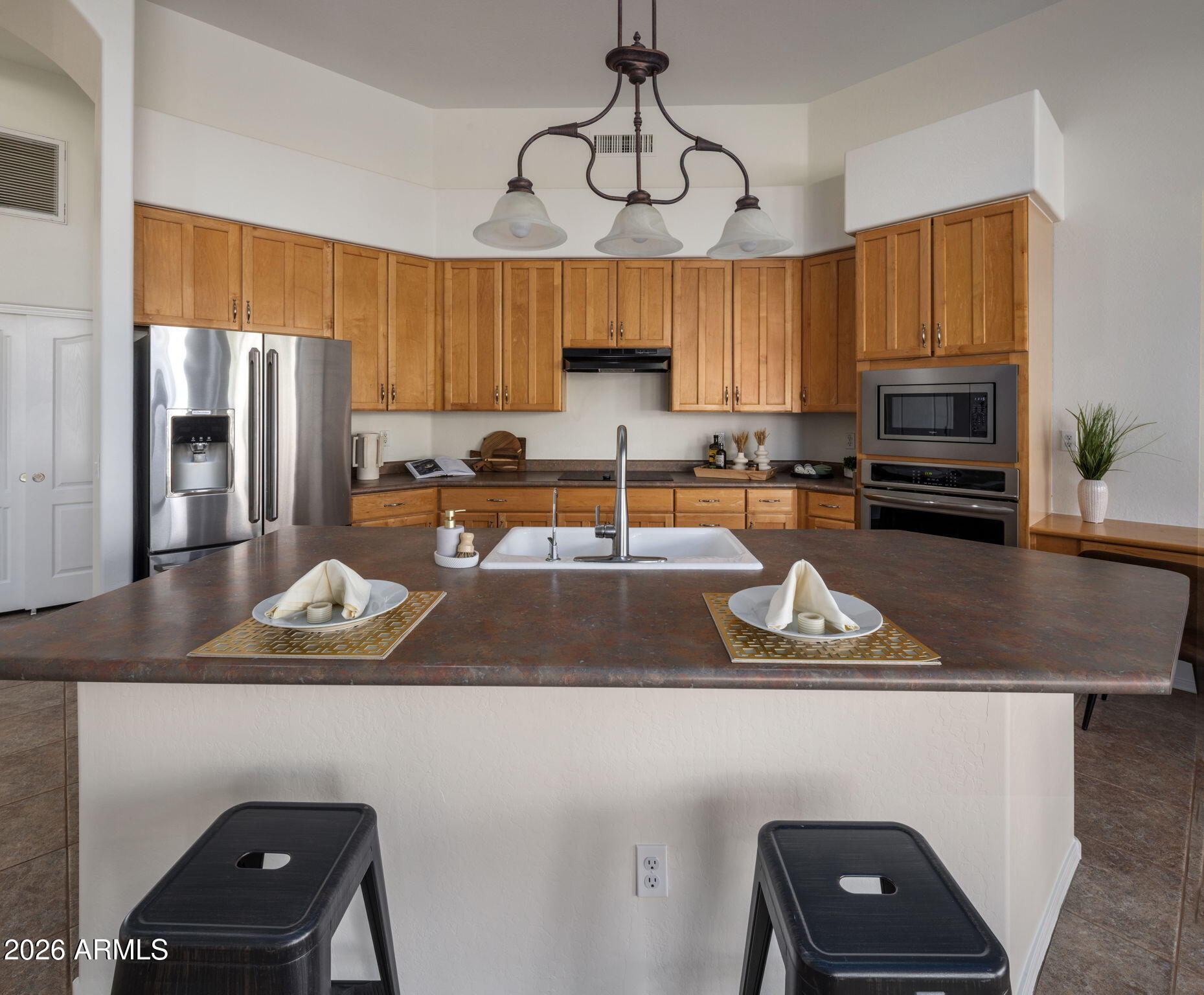 7652 E SOFTWIND Drive