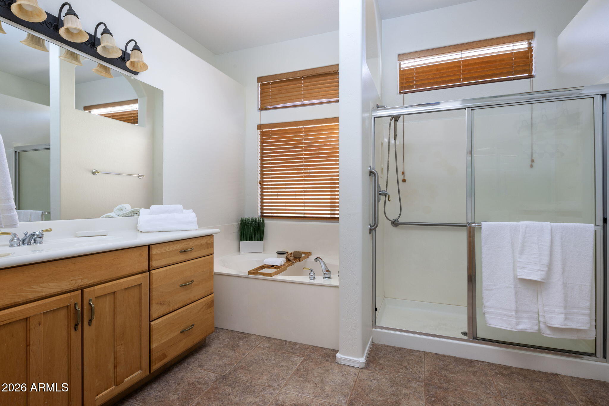 7652 E SOFTWIND Drive