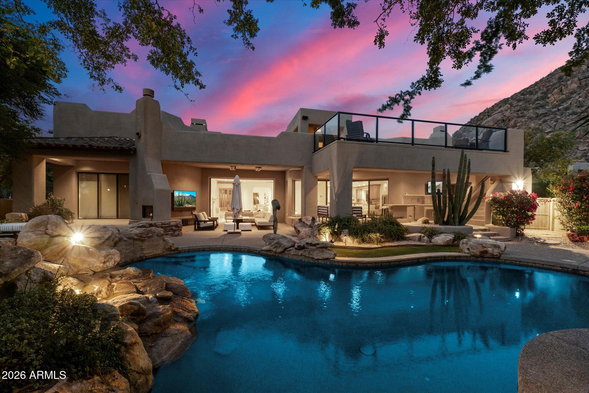 10040 E HAPPY VALLEY Road 479