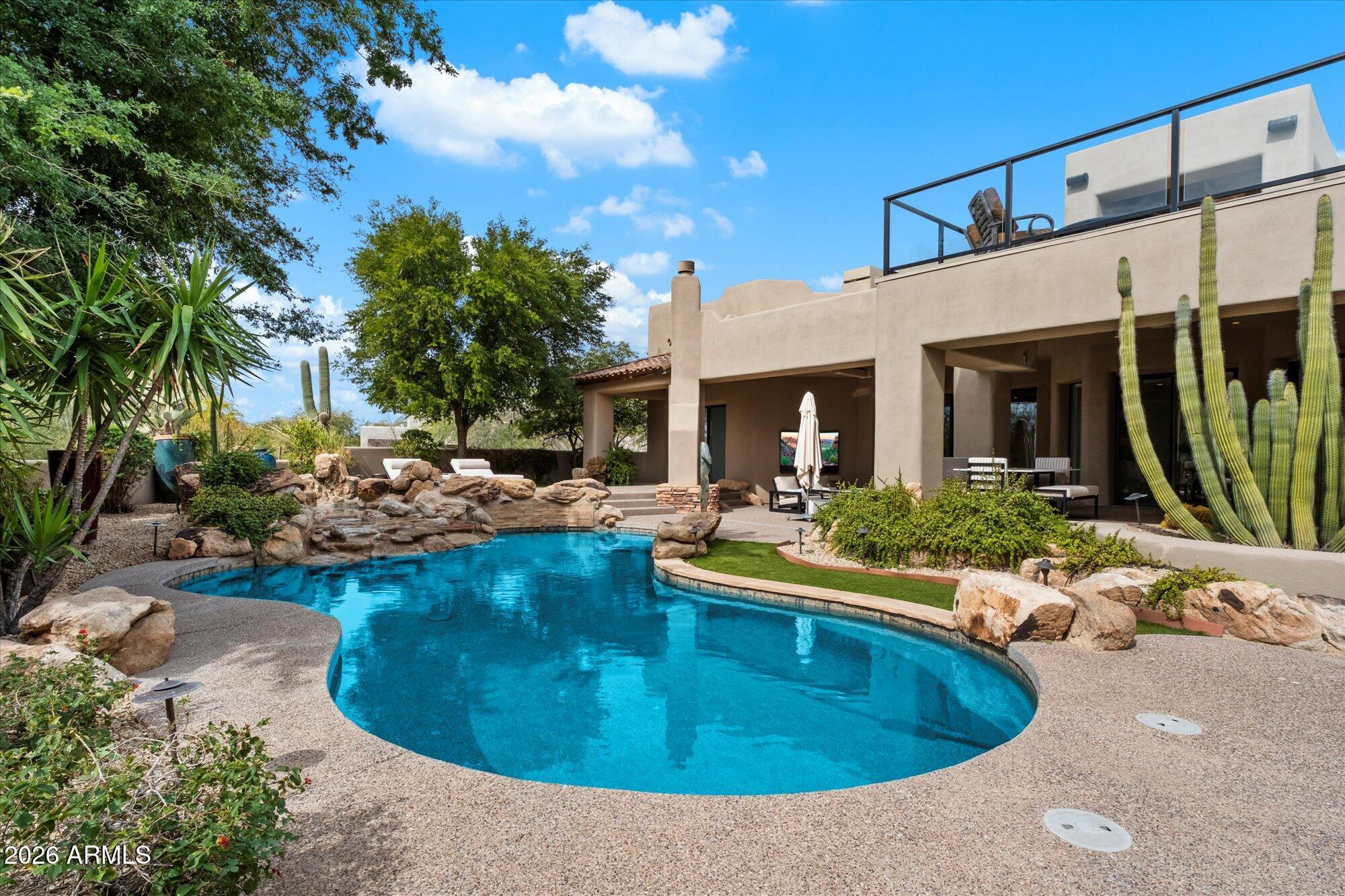 10040 E HAPPY VALLEY Road 479