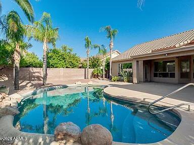5910 E WOODRIDGE Drive