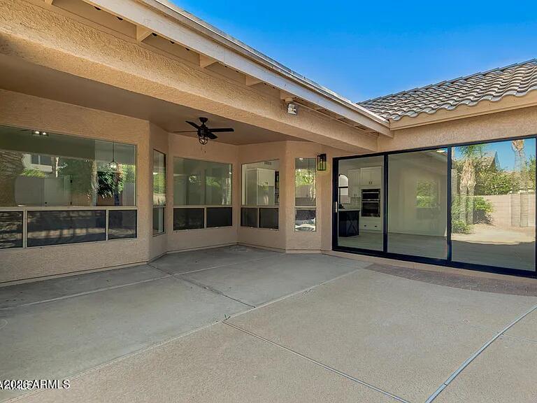 5910 E WOODRIDGE Drive