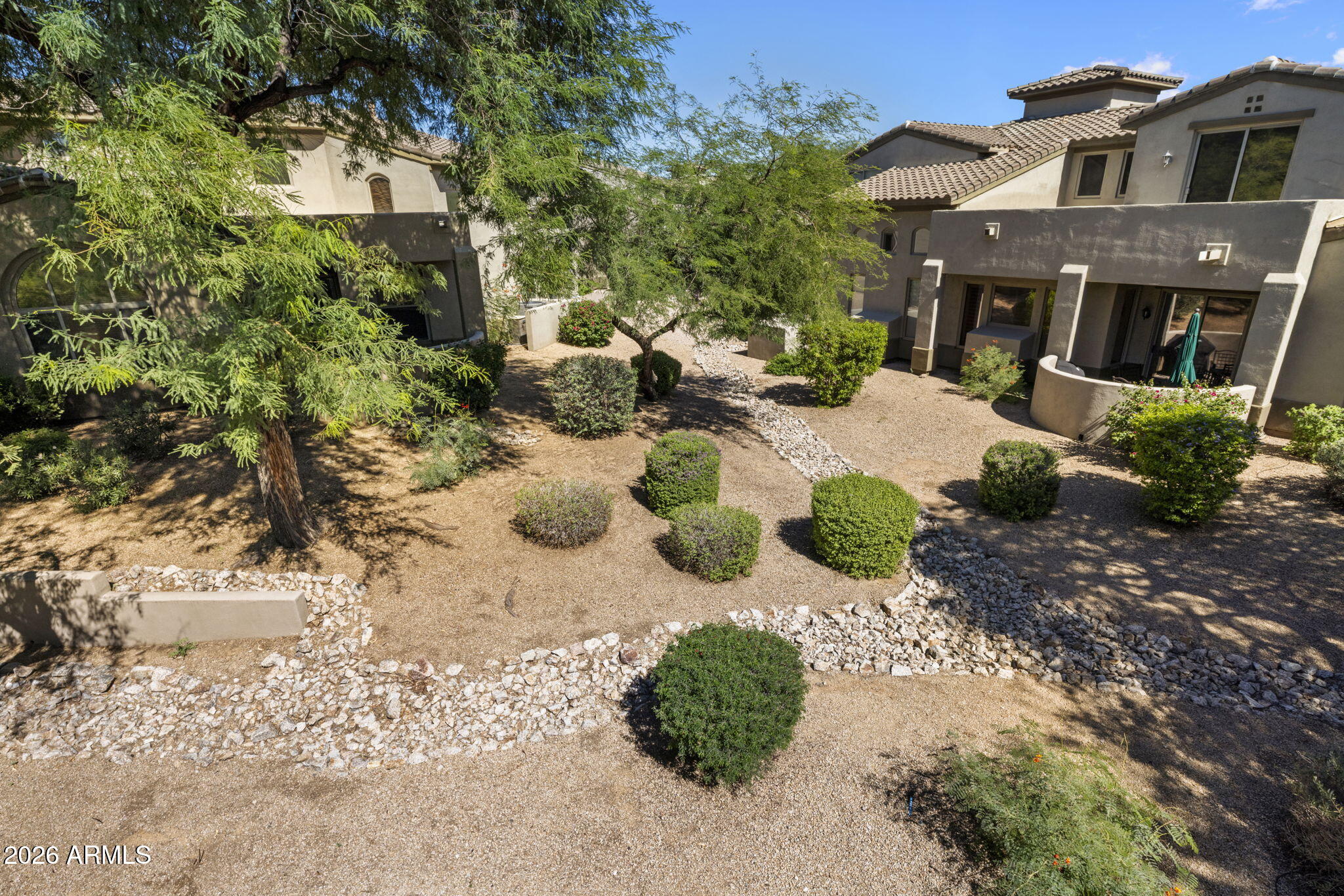 20802 N GRAYHAWK Drive 1022