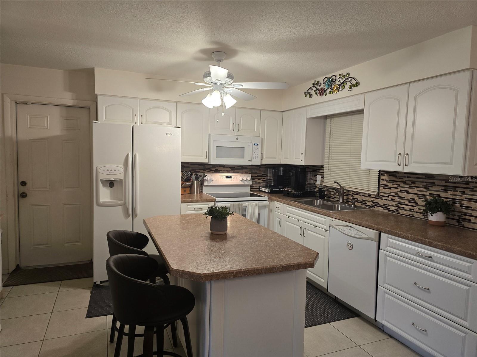 1903 4TH AVE W
