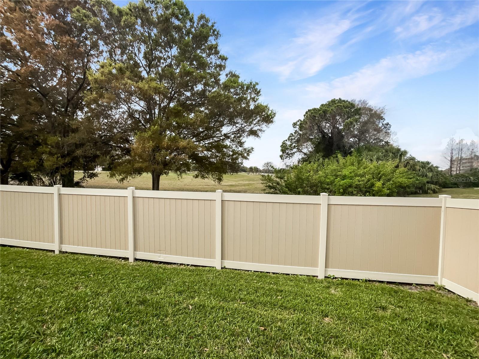 1050 STARKEY RD #802