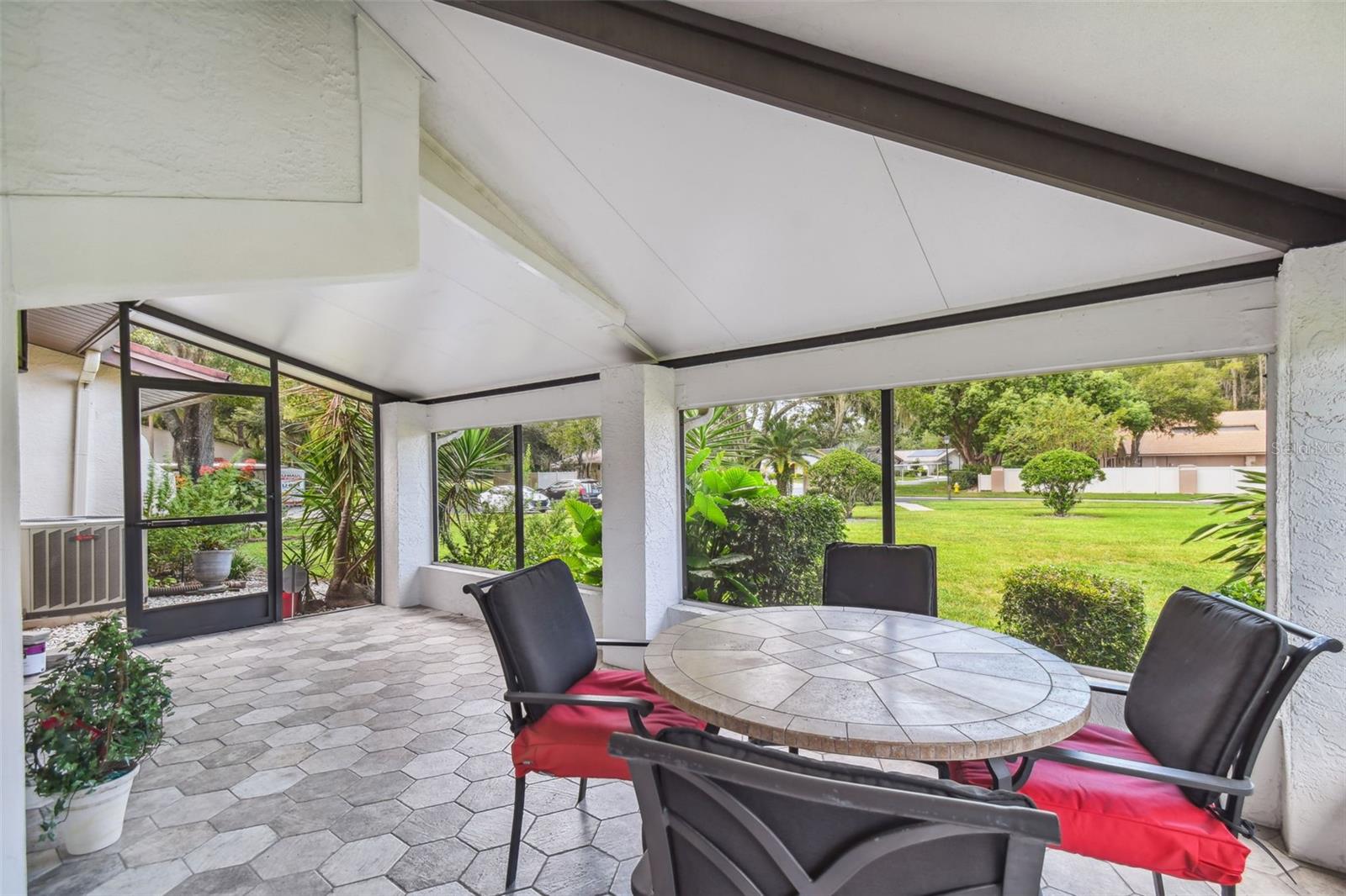 3505 TARPON WOODS BLVD #L406