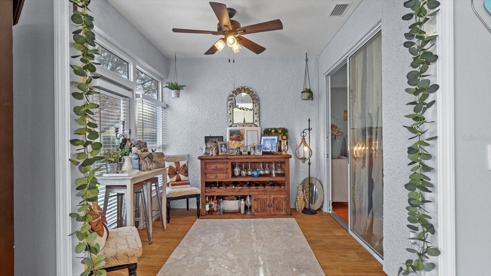 3513 TEALWOOD CIR