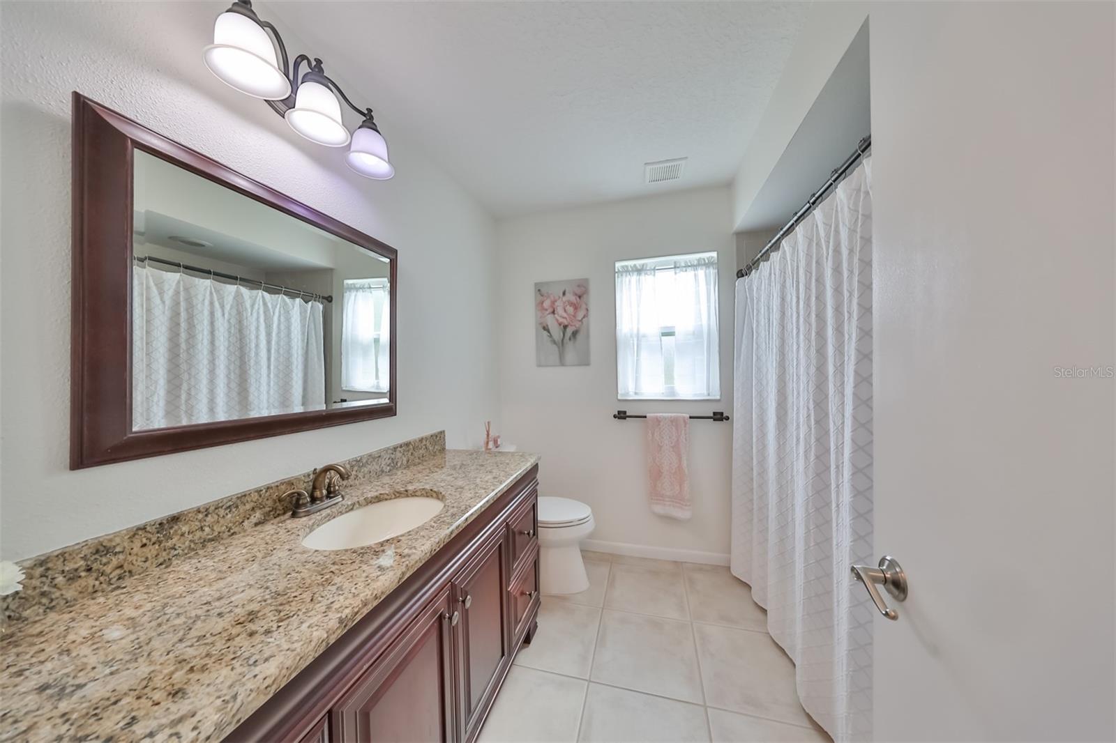 5836 WINDERMERE DR
