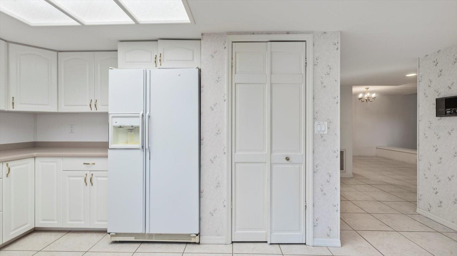 3074 EAGLES LANDING CIR W #3074