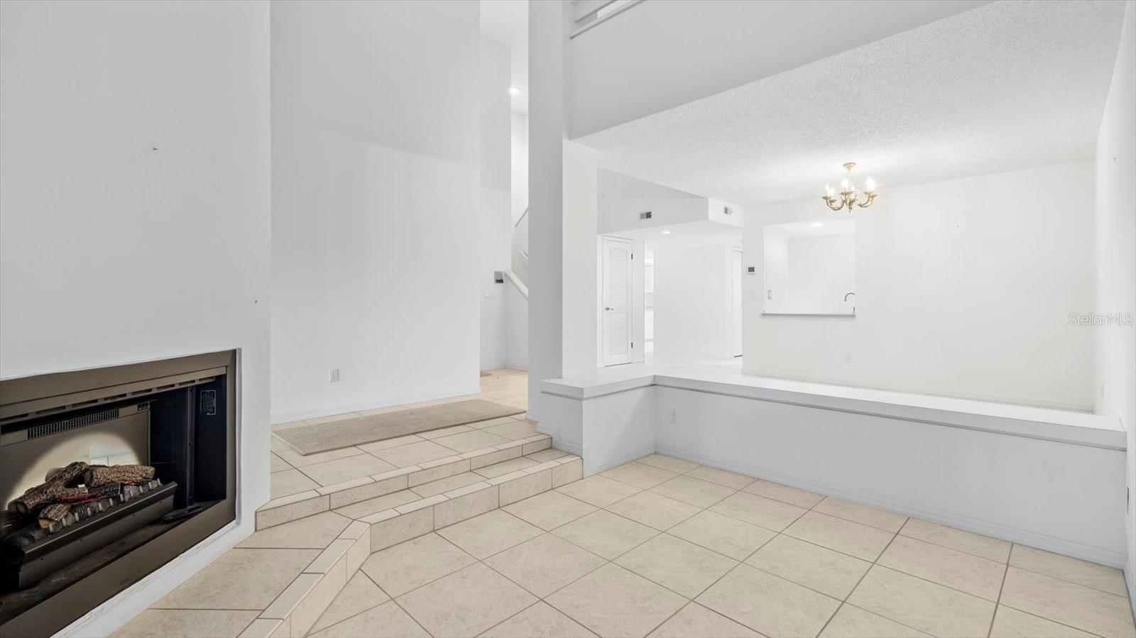 3074 EAGLES LANDING CIR W #3074