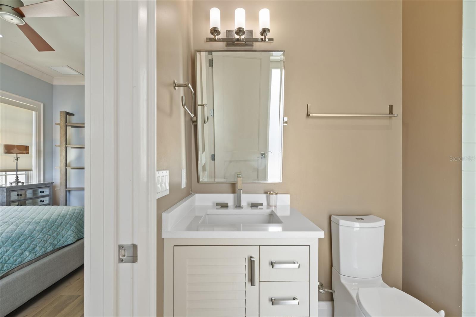 14 W SPANISH MAIN ST