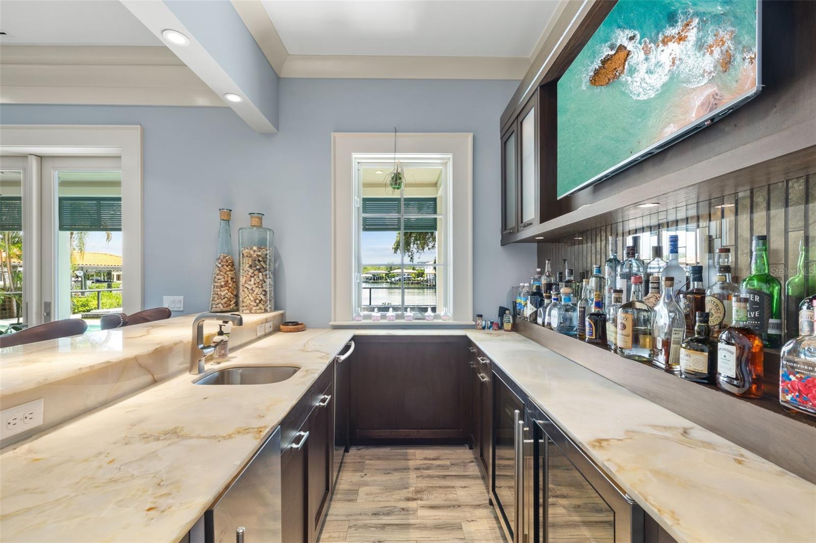 14 W SPANISH MAIN ST