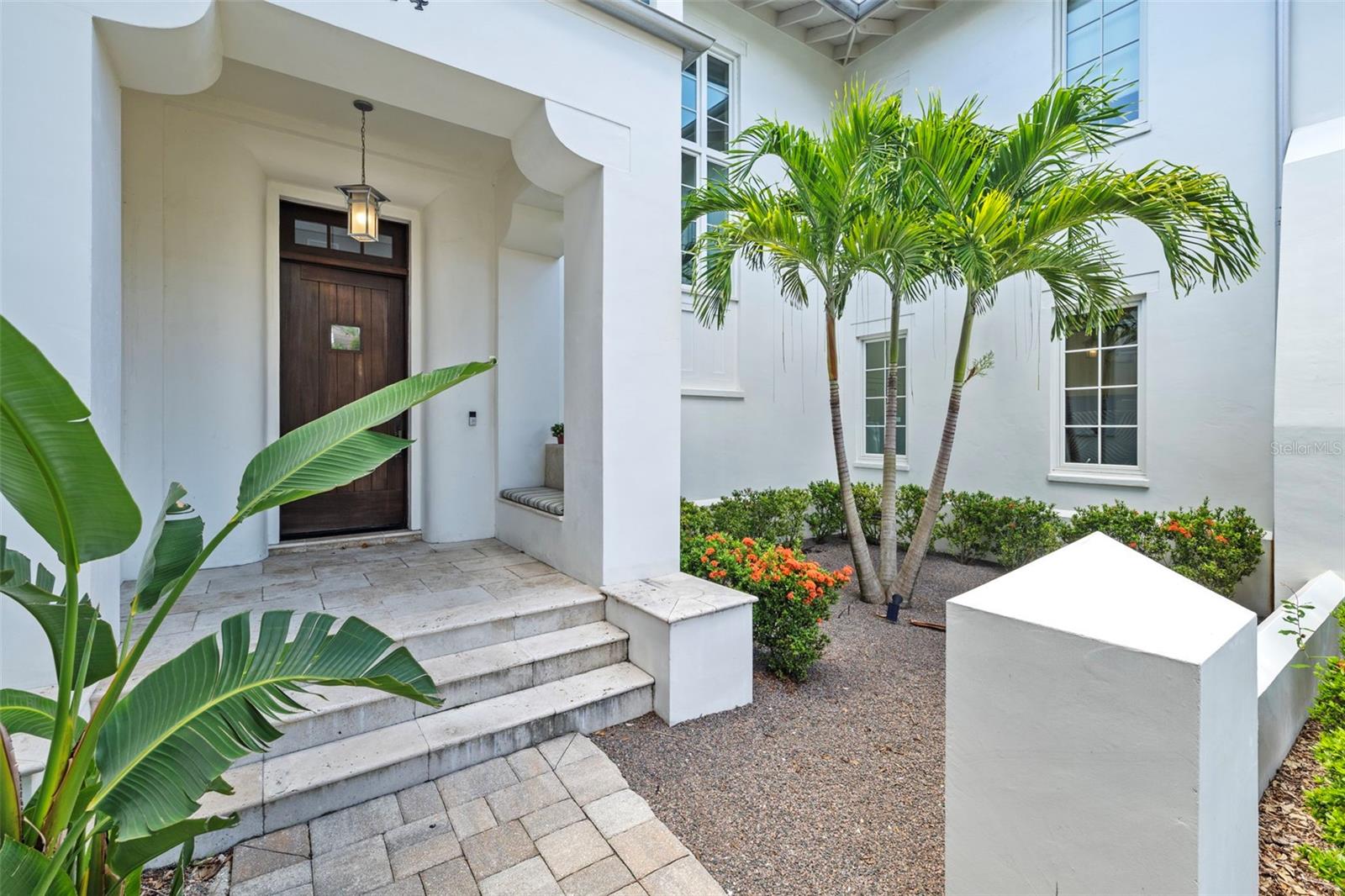 14 W SPANISH MAIN ST