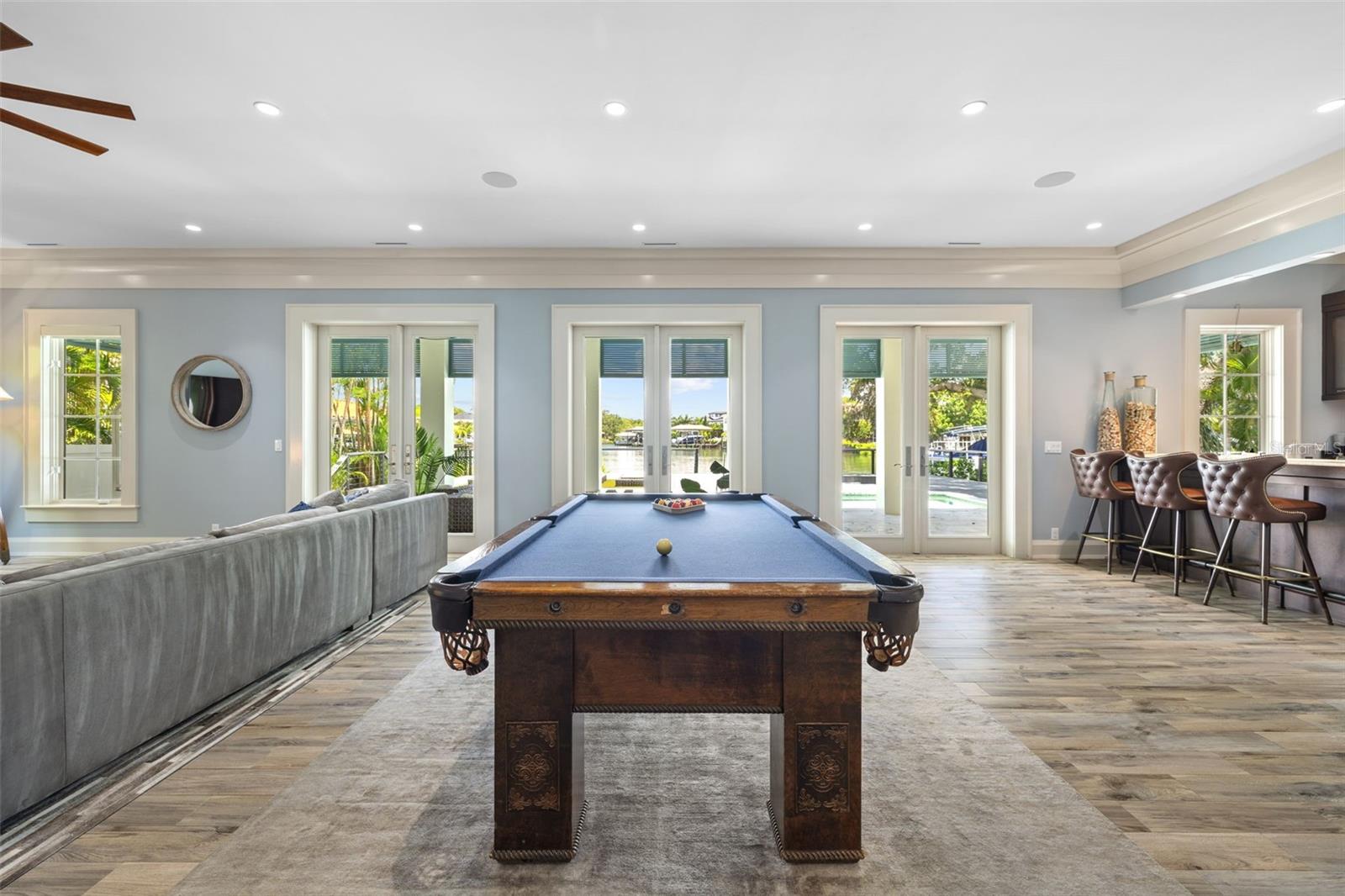 14 W SPANISH MAIN ST