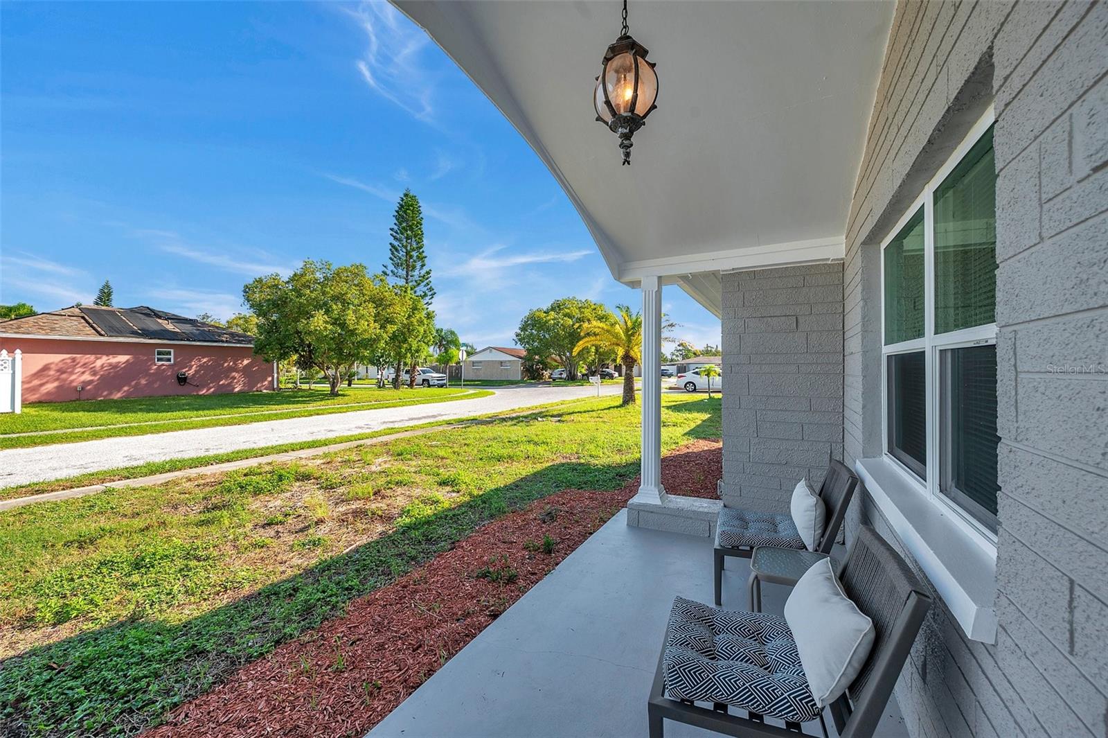5728 DOLORES DR